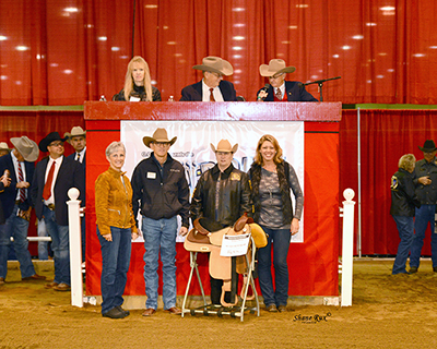 The 2015 Congress Super Sale High Point award was won by Sharon Fisk (second right).